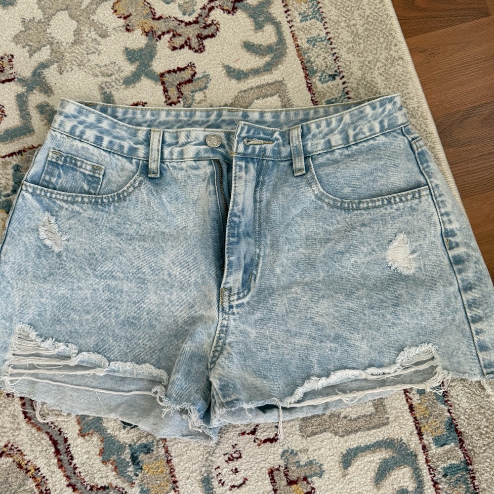 SHEIN Jean Shorts Distressed